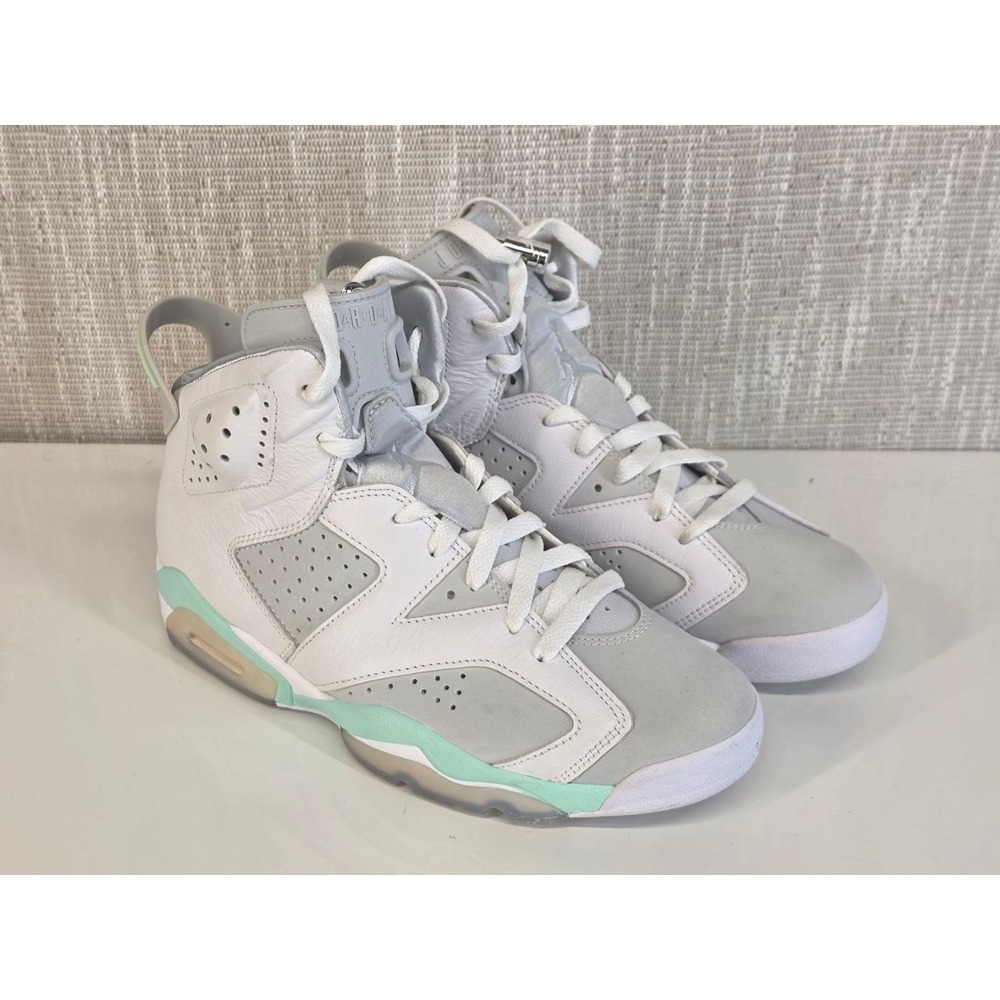 Nike Air Jordan 6 Retro‎ Mint Foam White Grey Sneakers DQ4914-103 8.5 052/024